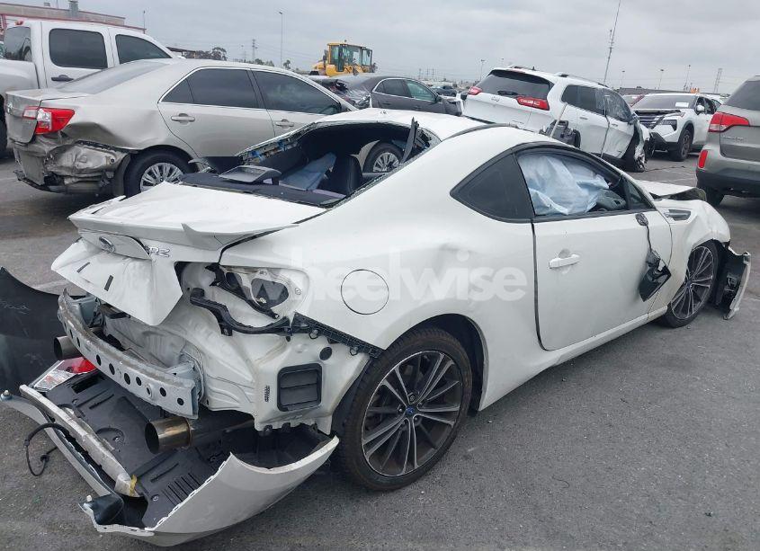 Photo 4 of 2015 Subaru Brz LIMITED (VIN JF1ZCAC10F8605709)