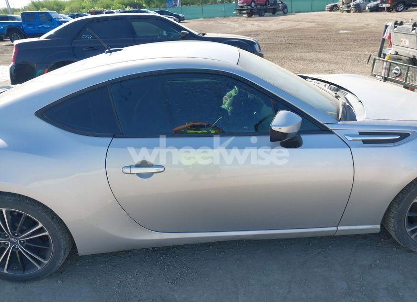 Photo 13 of 2013 Subaru Brz LIMITED (VIN JF1ZCAC11D2609963)