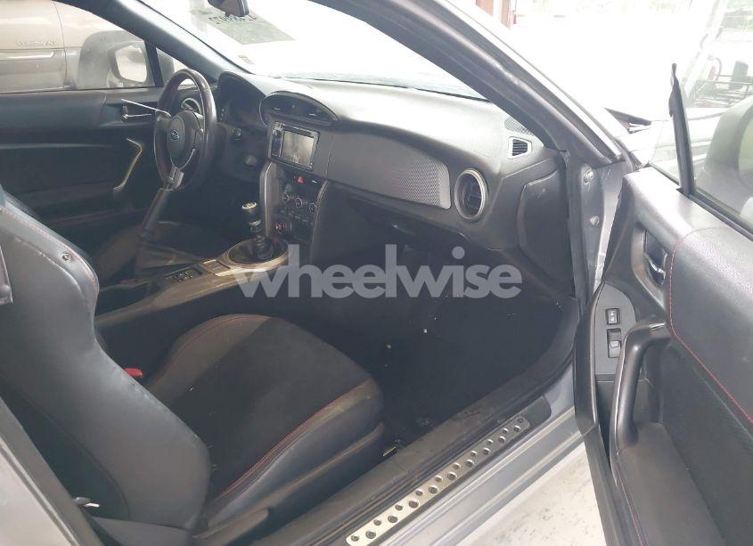 Photo 5 of 2015 Subaru Brz LIMITED (VIN JF1ZCAC11F9606149)