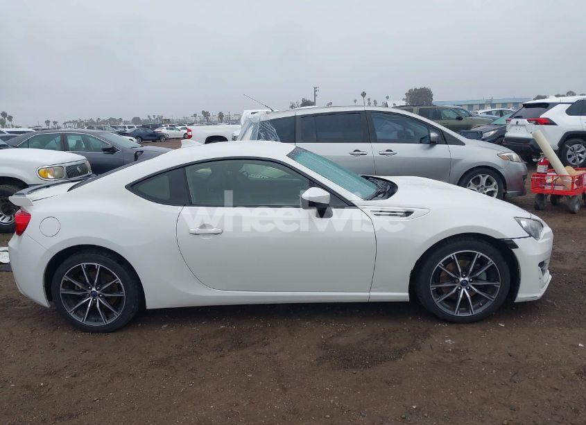 Photo 14 of 2017 Subaru Brz LIMITED (VIN JF1ZCAC11H8603499)