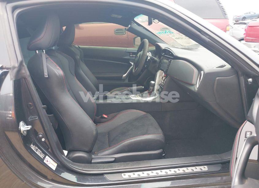 Photo 5 of 2017 Subaru Brz LIMITED (VIN JF1ZCAC13H8606596)