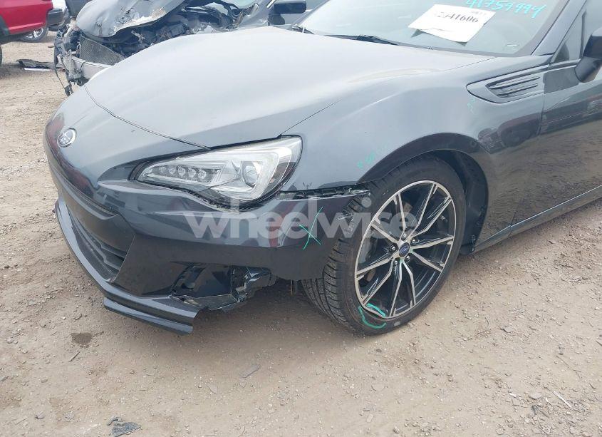 Photo 6 of 2017 Subaru Brz LIMITED (VIN JF1ZCAC13H8606596)