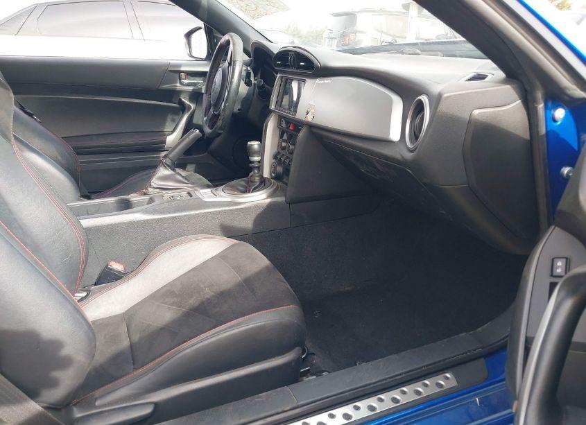 Photo 5 of 2014 Subaru Brz LIMITED (VIN JF1ZCAC14E9601946)