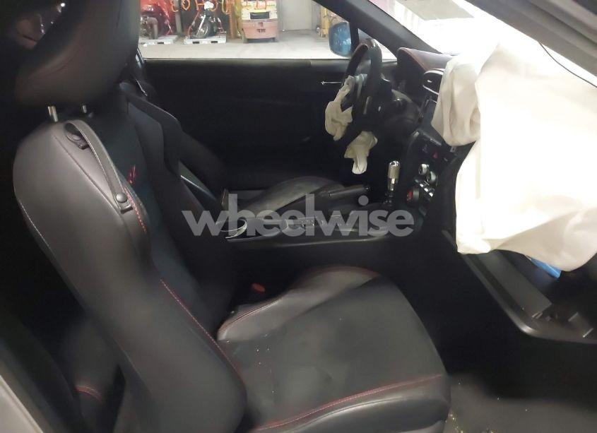 Photo 5 of 2017 Subaru Brz LIMITED (VIN JF1ZCAC14H9602020)