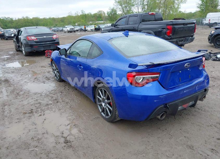 Photo 3 of 2017 Subaru Brz LIMITED (VIN JF1ZCAC14H9605466)