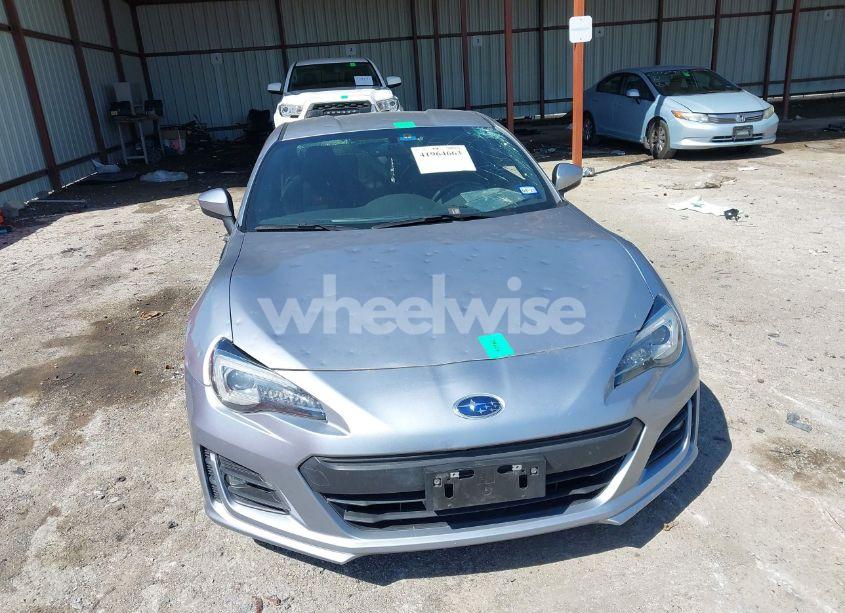 Photo 6 of 2018 Subaru Brz LIMITED (VIN JF1ZCAC14J8602868)