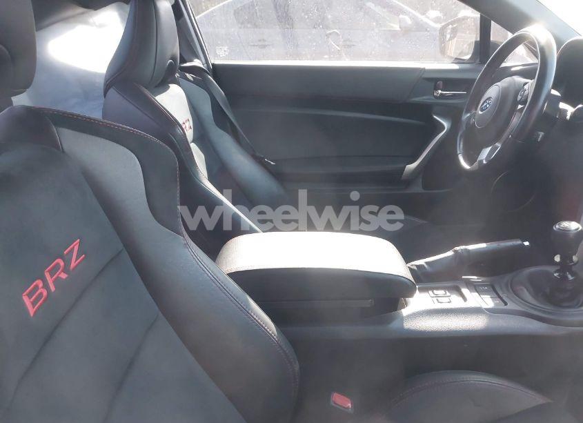 Photo 5 of 2020 Subaru Brz LIMITED (VIN JF1ZCAC14L9700344)