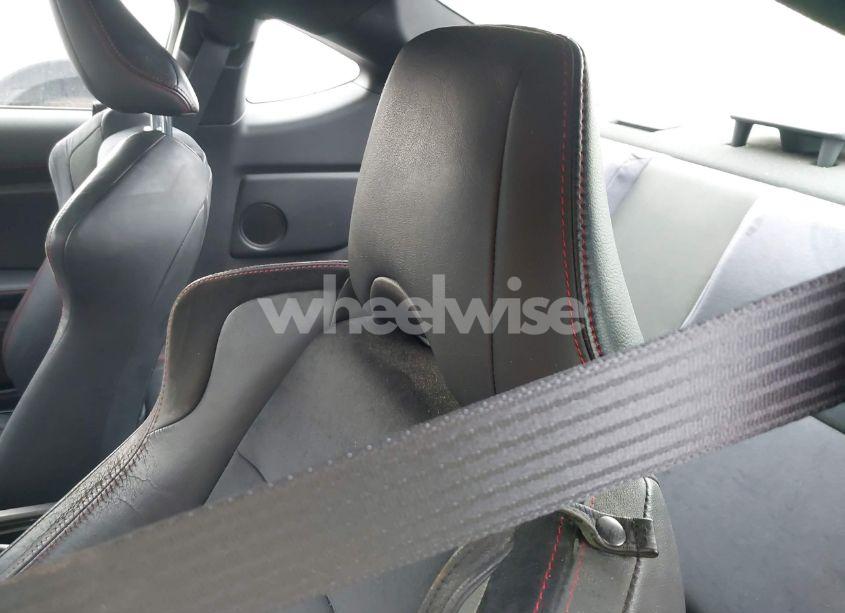 Photo 8 of 2013 Subaru Brz LIMITED (VIN JF1ZCAC16D2612972)