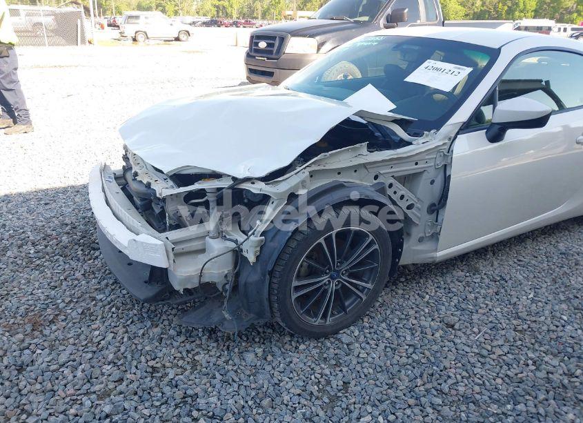 Photo 6 of 2015 Subaru Brz LIMITED (VIN JF1ZCAC16F9603599)