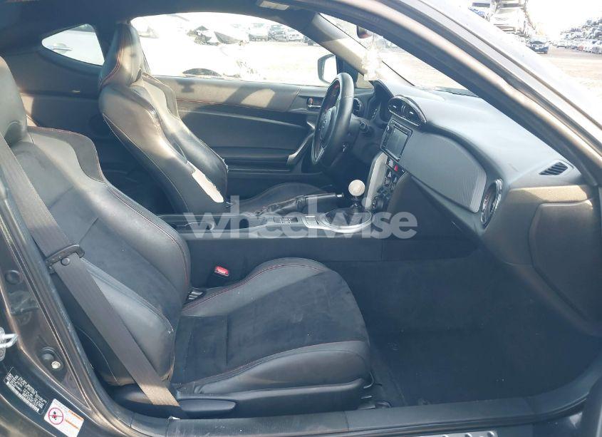 Photo 5 of 2015 Subaru Brz LIMITED (VIN JF1ZCAC16F9603988)