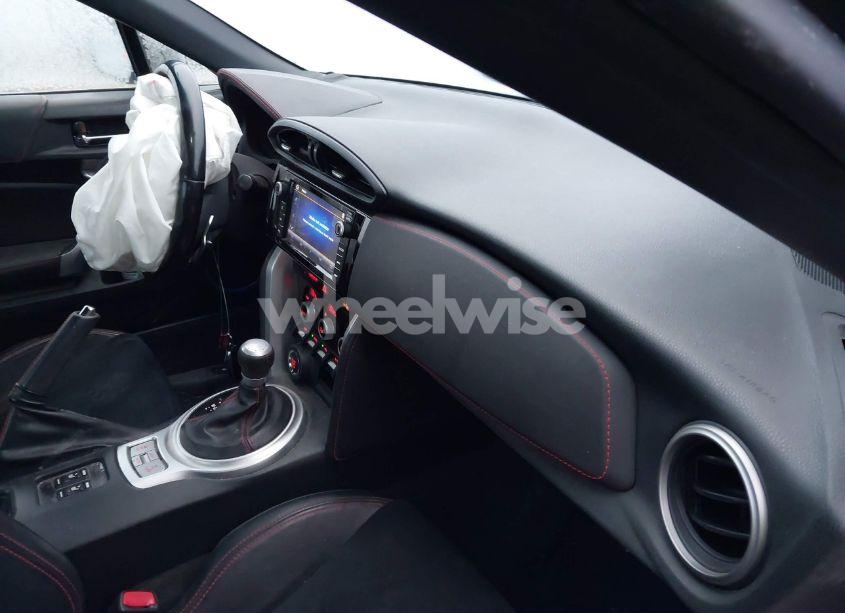 Photo 5 of 2020 Subaru Brz LIMITED (VIN JF1ZCAC16L8703512)