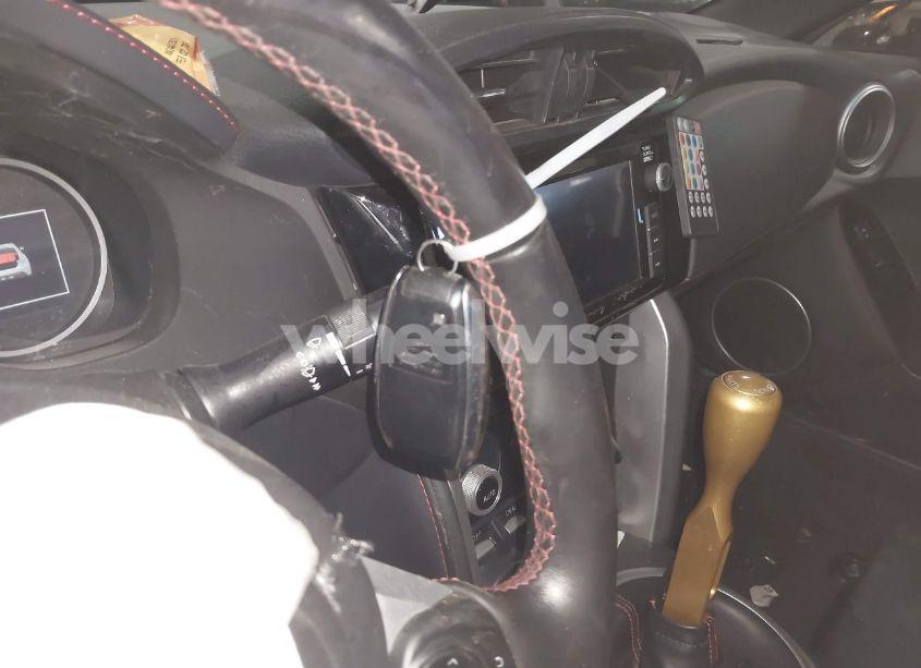 Photo 11 of 2020 Subaru Brz LIMITED (VIN JF1ZCAC16L9703617)