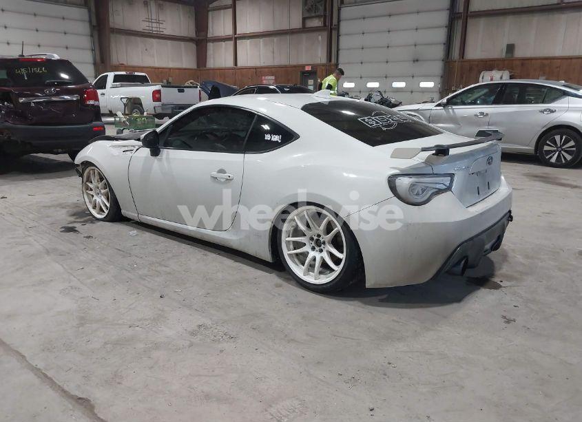 Photo 3 of 2020 Subaru Brz LIMITED (VIN JF1ZCAC16L9703617)