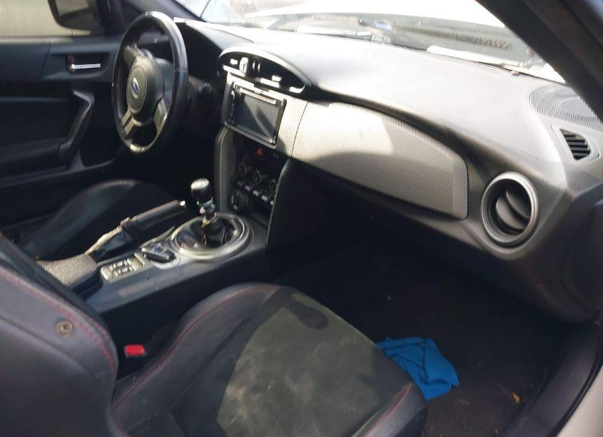 Photo 5 of 2015 Subaru Brz LIMITED (VIN JF1ZCAC17F9607340)