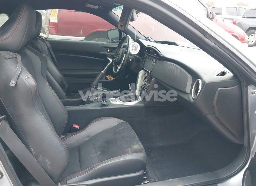 Photo 5 of 2016 Subaru Brz LIMITED (VIN JF1ZCAC17G9603306)