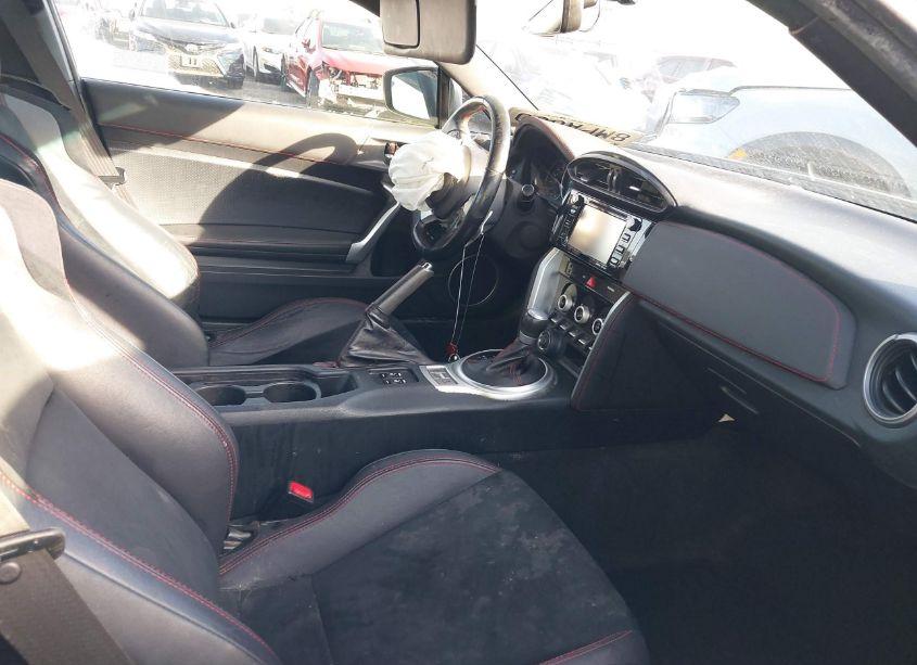 Photo 5 of 2017 Subaru Brz LIMITED (VIN JF1ZCAC17H8606293)