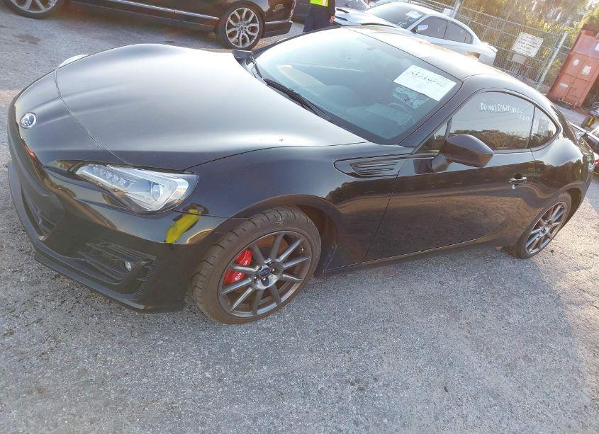 Photo 2 of 2018 Subaru Brz LIMITED (VIN JF1ZCAC17J9603524)