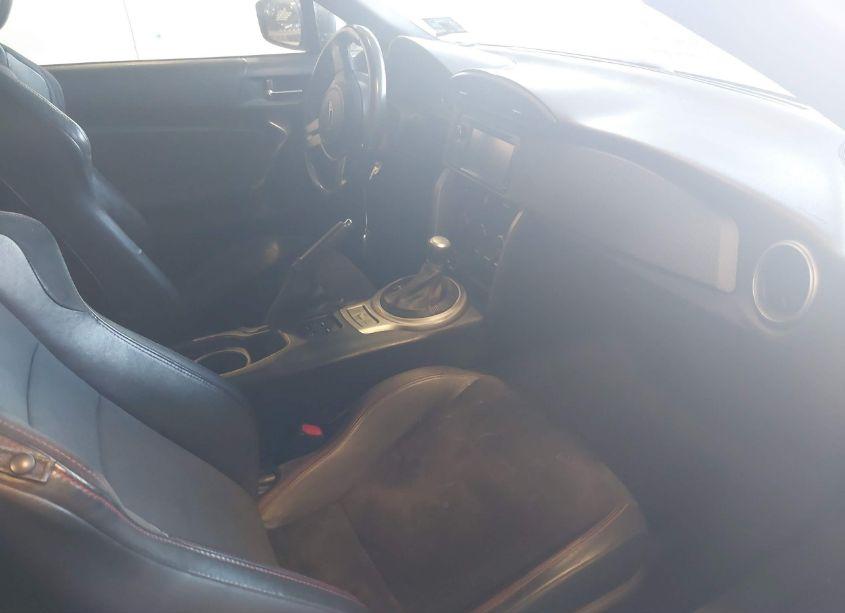 Photo 5 of 2015 Subaru Brz LIMITED (VIN JF1ZCAC18F8606090)