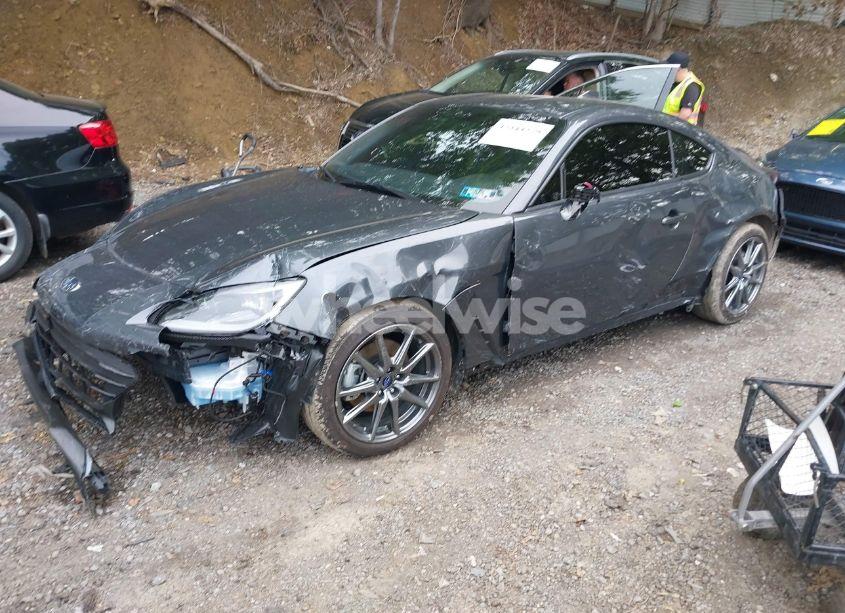 Photo 2 of 2024 Subaru Brz PREMIUM (VIN JF1ZDBB14R9703600)