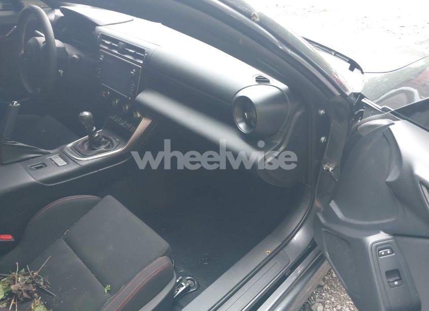 Photo 5 of 2024 Subaru Brz PREMIUM (VIN JF1ZDBB14R9703600)