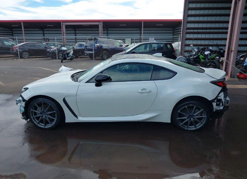 Photo 15 of 2022 Subaru Brz LIMITED (VIN JF1ZDBE1XN9702117)