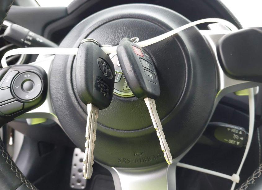 Photo 11 of 2020 Toyota 86 (VIN JF1ZNAA10L8753576)