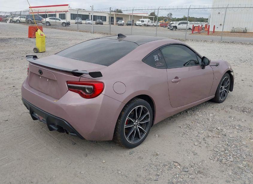 Photo 4 of 2020 Toyota 86 (VIN JF1ZNAA10L8753576)