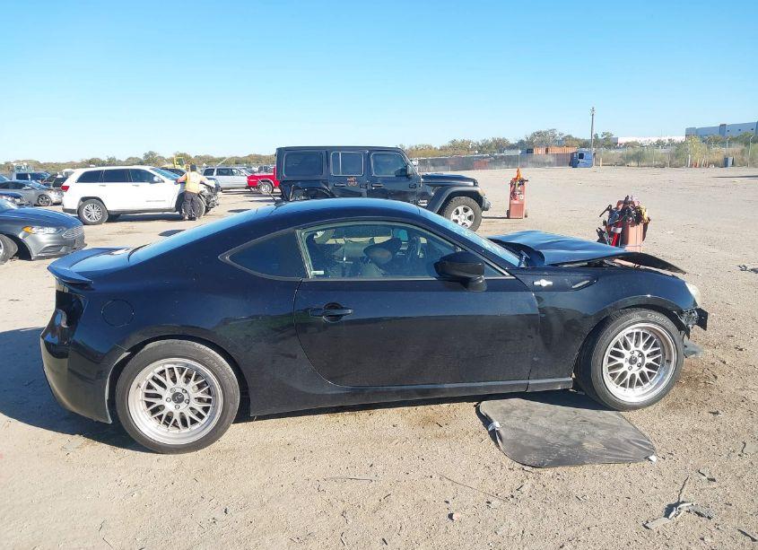 Photo 13 of 2013 Scion Fr-s (VIN JF1ZNAA13D1727287)