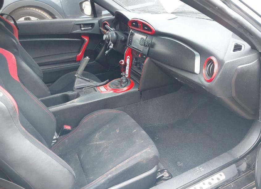 Photo 5 of 2013 Scion Fr-s (VIN JF1ZNAA15D1722625)