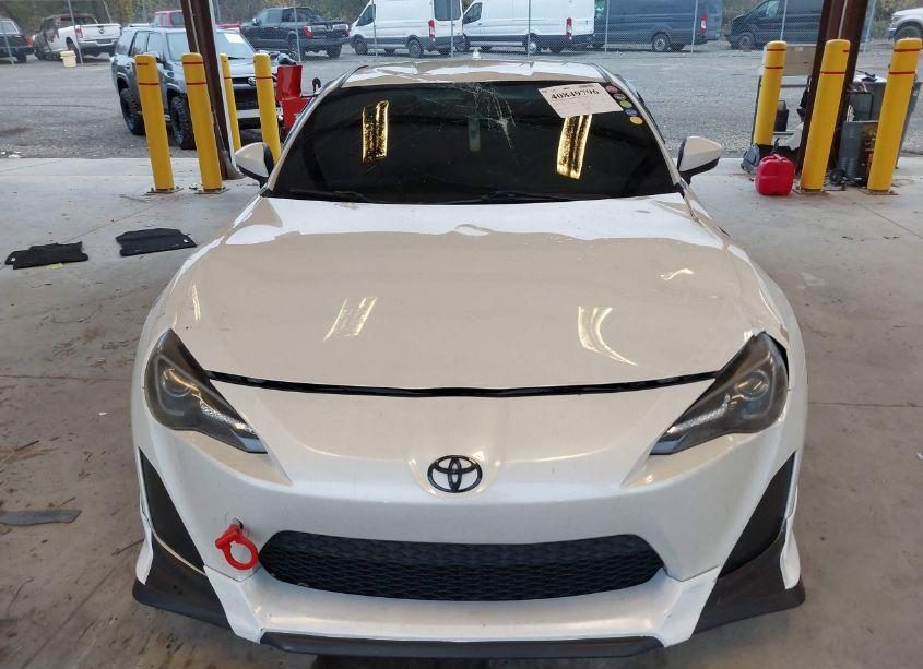 Photo 13 of 2013 Scion Fr-s (VIN JF1ZNAA16D1711374)