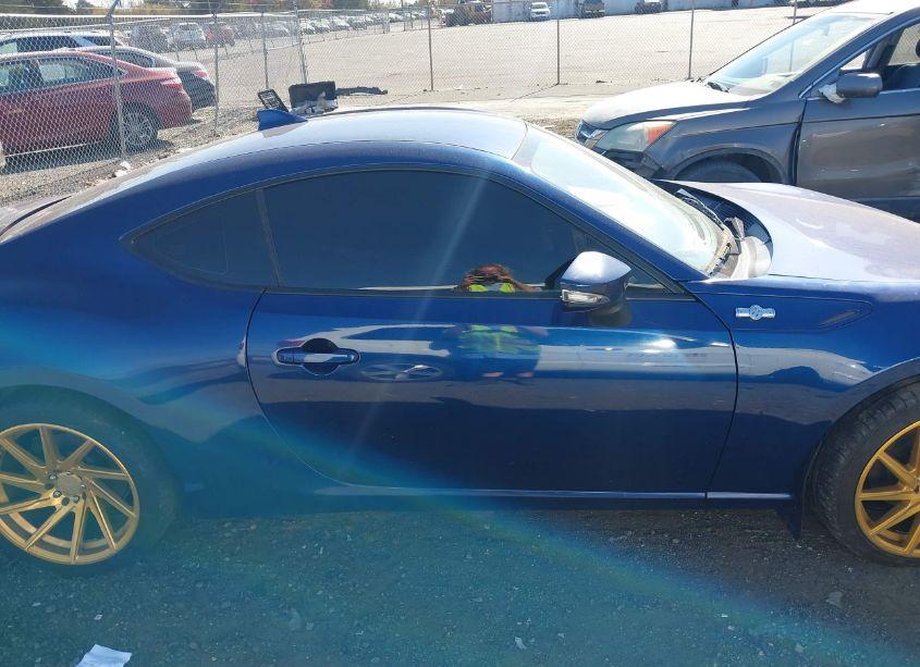 Photo 13 of 2015 Toyota Scion FR-S (VIN JF1ZNAA16F8710395)