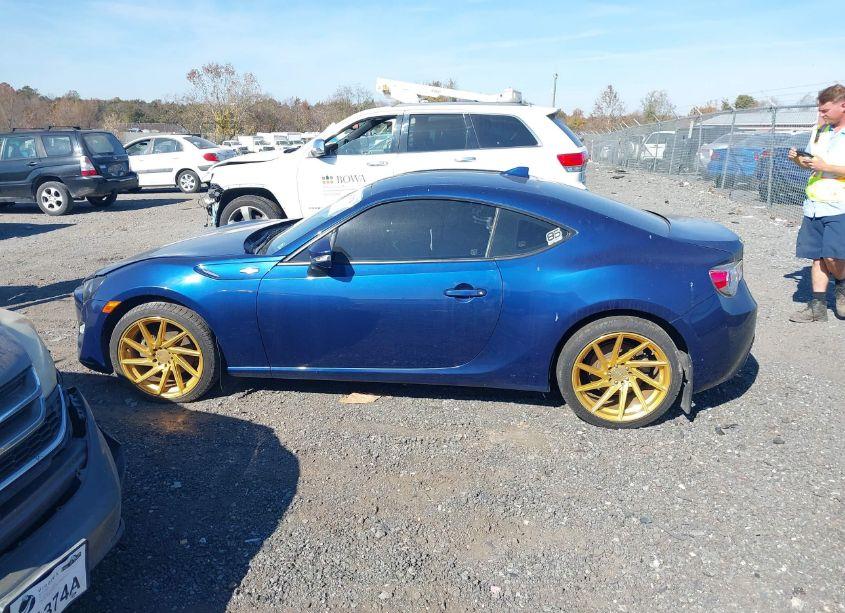 Photo 14 of 2015 Toyota Scion FR-S (VIN JF1ZNAA16F8710395)