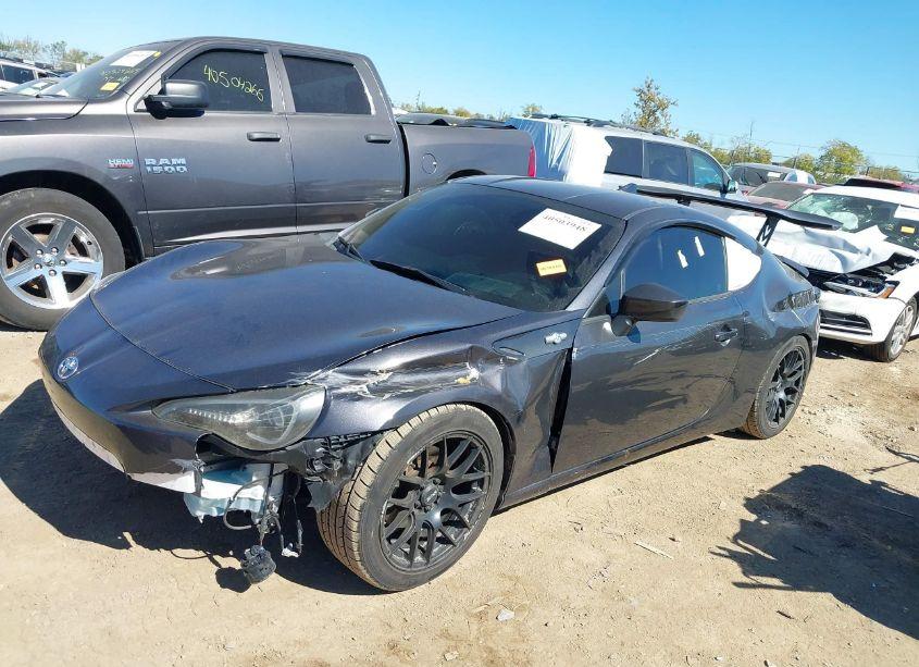 Photo 2 of 2015 Scion Fr-s (VIN JF1ZNAA16F9713775)