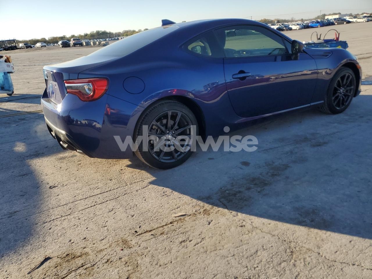 Photo 3 of 2017 TOYOTA 86 BASE (VIN JF1ZNAA16H8710741)
