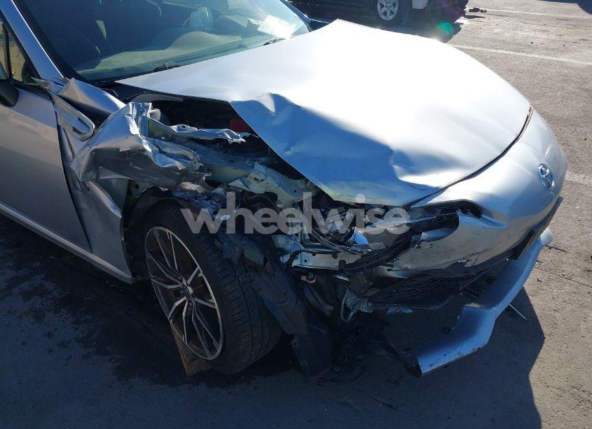 Photo 6 of 2019 Toyota 86 (VIN JF1ZNAA18K9703100)