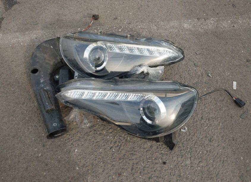 Photo 12 of 2013 Scion Fr-s (VIN JF1ZNAA1XD1718781)