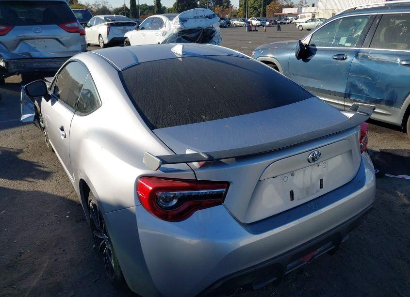 Photo 3 of 2020 Toyota 86 GT (VIN JF1ZNAE10L8752373)