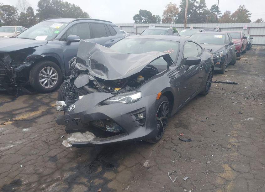 Photo 2 of 2020 Toyota 86 GT (VIN JF1ZNAE14L9753763)