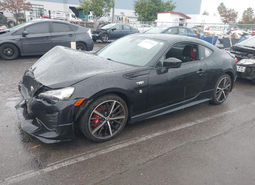 Photo 2 of 2019 Toyota 86 TRD SE (VIN JF1ZNAE1XK9702928)