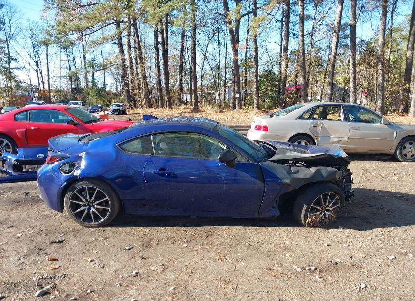 Photo 14 of 2024 Toyota Gr86 (VIN JF1ZNBB11R9757823)