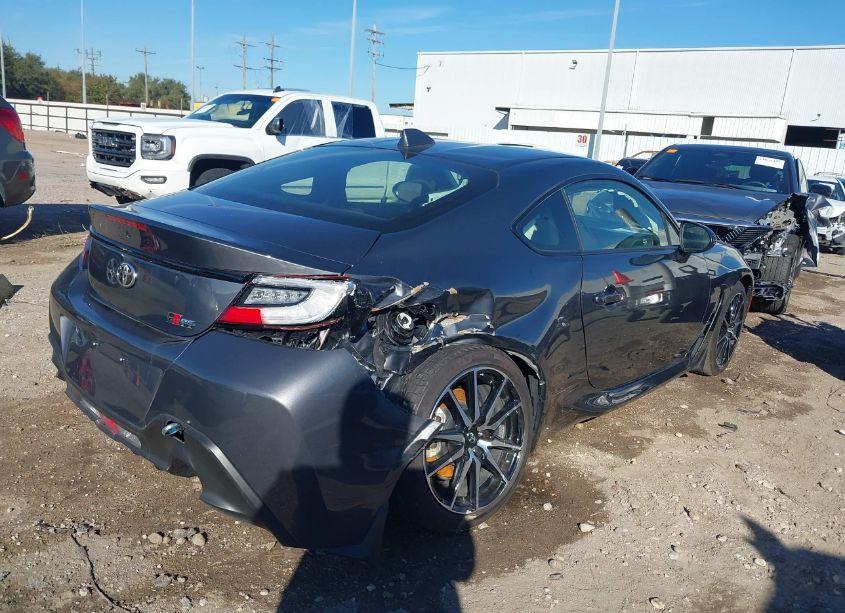 Photo 4 of 2024 Toyota Gr86 (VIN JF1ZNBB12R9754834)