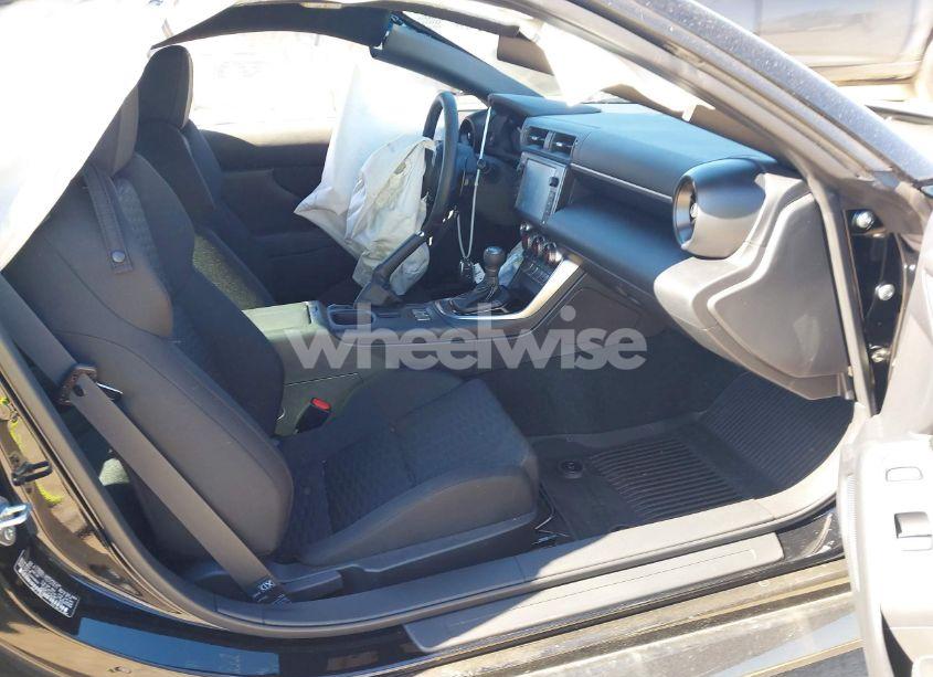 Photo 5 of 2024 Toyota Gr86 (VIN JF1ZNBB17R8757475)