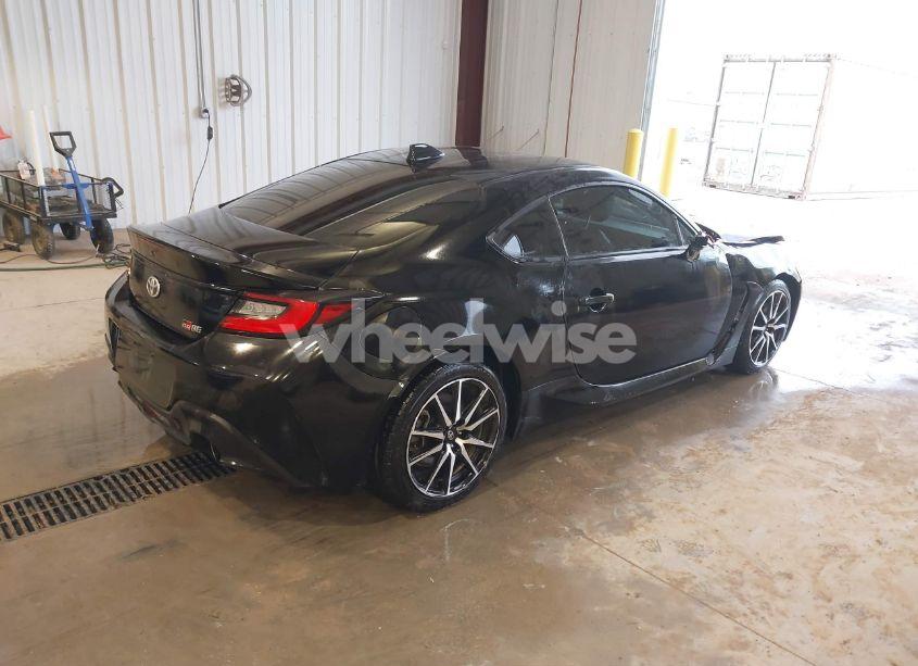 Photo 4 of 2022 Toyota Gr86 (VIN JF1ZNBB18N9757845)