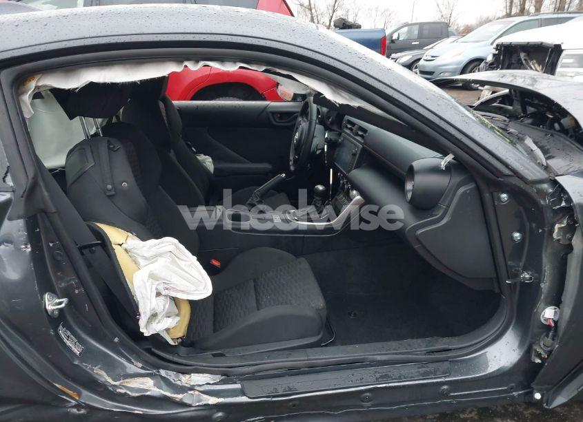 Photo 5 of 2024 Toyota Gr86 (VIN JF1ZNBB18R8759090)