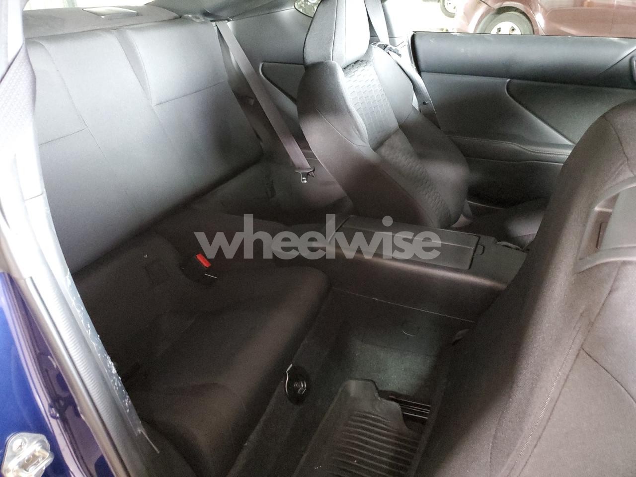 Photo 10 of 2025 TOYOTA GR 86 (VIN JF1ZNBB19S9752374)