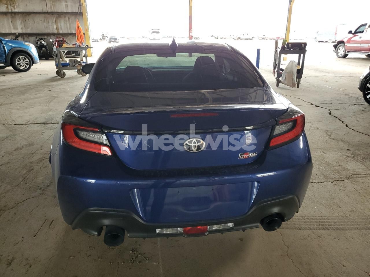 Photo 6 of 2025 TOYOTA GR 86 (VIN JF1ZNBB19S9752374)