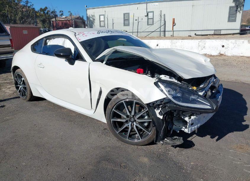 2024 Toyota Gr86 (VIN JF1ZNBB1XR8757244) main photo