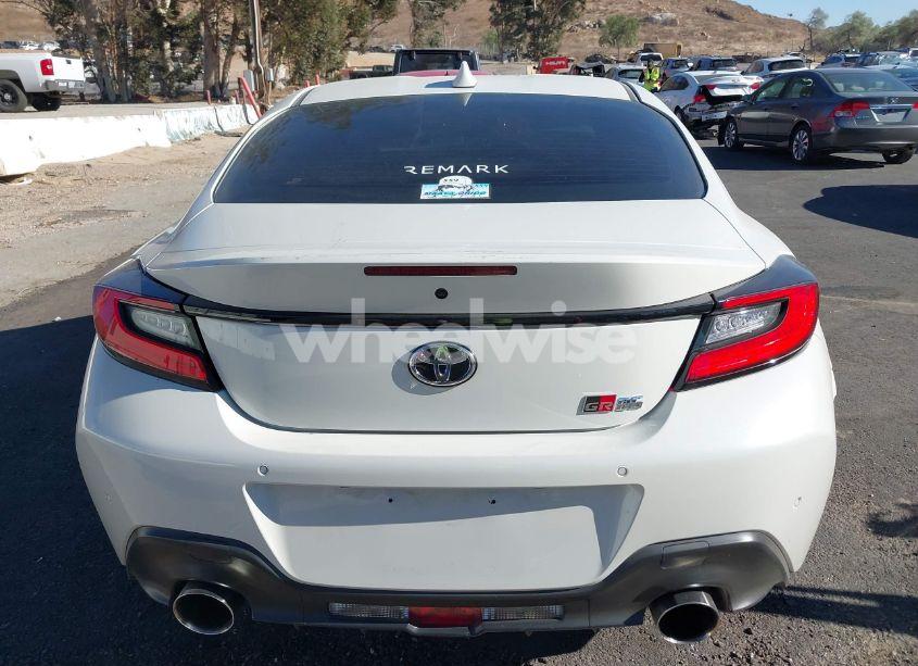 Photo 15 of 2024 Toyota Gr86 (VIN JF1ZNBB1XR8757244)