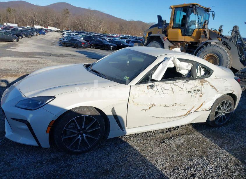 Photo 6 of 2023 Toyota Gr86 (VIN JF1ZNBC13P8762961)