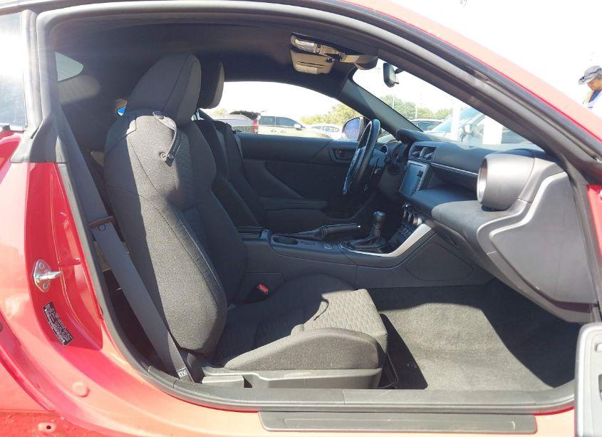 Photo 5 of 2022 Toyota Gr86 (VIN JF1ZNBC1XN8754398)